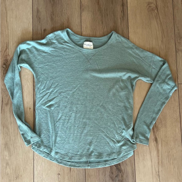 Abercrombie soft long sleeve shirt - Picture 1 of 3